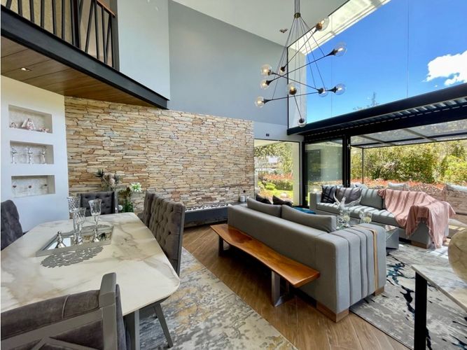 Casa de 4 alcobas en venta en Escobero, El Retiro, 402 m² · foto 3 de 12