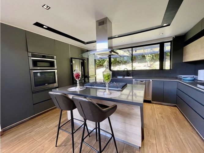 Casa de 4 alcobas en venta en Escobero, El Retiro, 402 m² · foto 4 de 12
