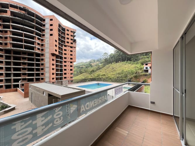 Apartamento de 3 alcobas en arriendo en Aves Maria, Sabaneta, 86 m² · foto 5 de 17