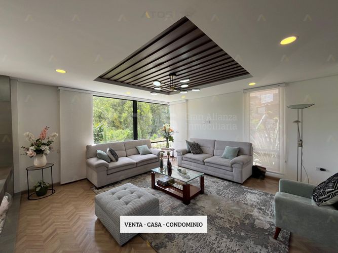 Casa de 4 alcobas en venta en Tunja, Tunja, 290 m² · foto 3 de 24