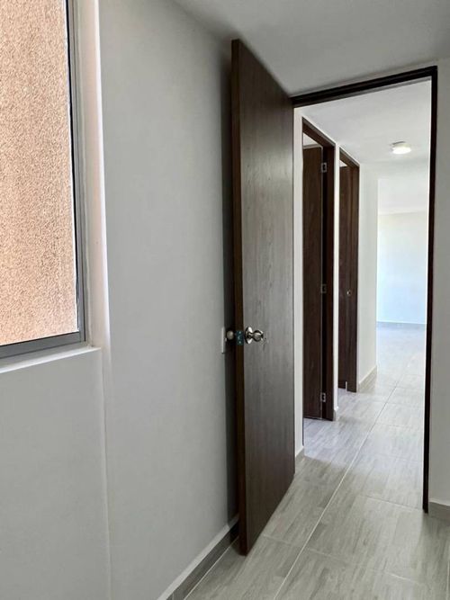 Apartamento de 3 alcobas en venta en El Porvenir, Rionegro, 55 m² · foto 5 de 13