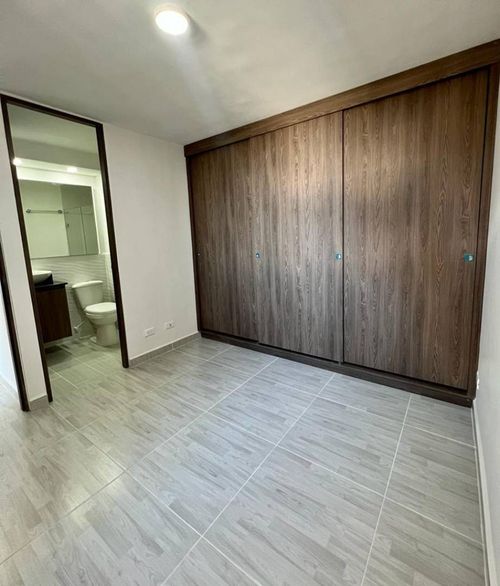 Apartamento de 3 alcobas en venta en El Porvenir, Rionegro, 55 m² · foto 8 de 13