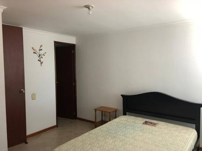 Apartamento de 3 alcobas en arriendo en Patio Bonito, Medellín, 92 m² · foto 12 de 17