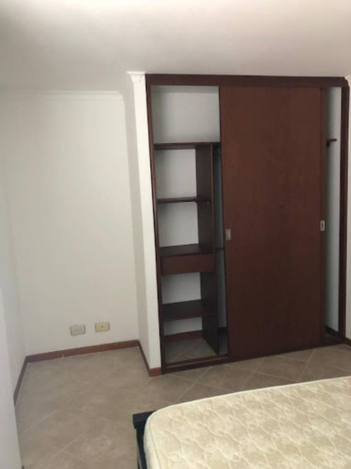 Apartamento de 3 alcobas en arriendo en Patio Bonito, Medellín, 92 m² · foto 13 de 17