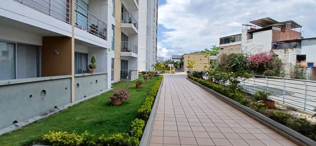 Apartamento de 3 alcobas en venta en Urbanizacion Baranoa, Floridablanca, 70 m² · foto 4 de 13