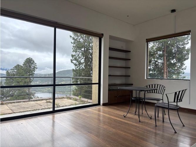 Casa de 4 alcobas en venta en Arboretto, La Calera, 392 m² · foto 2 de 21
