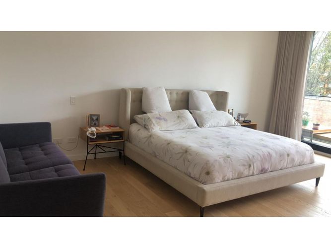 Apartamento de 3 alcobas en venta en La Cabrera, Bogotá, 242 m² · foto 19 de 21