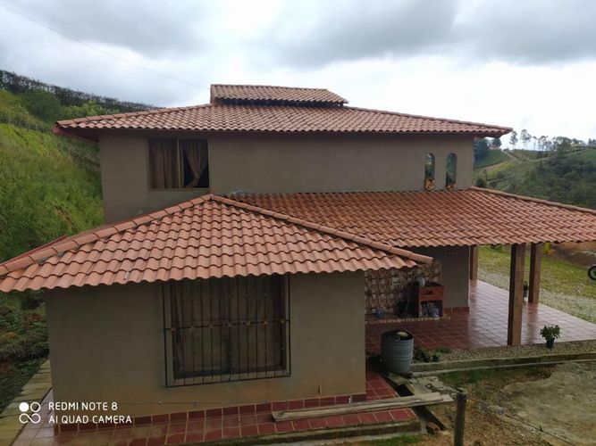 Casa de 4 alcobas en venta en Los Pinos, Rionegro, 285 m² · foto 8 de 24