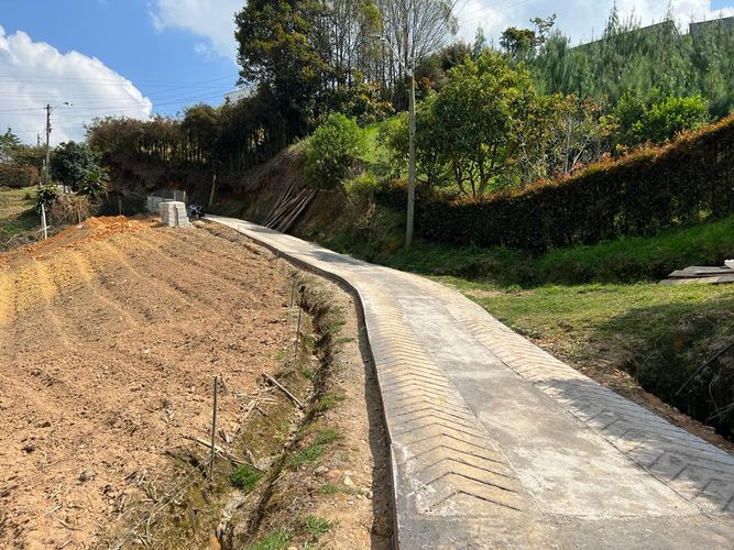 Casa de 4 alcobas en venta en Los Pinos, Rionegro, 285 m² · foto 11 de 24