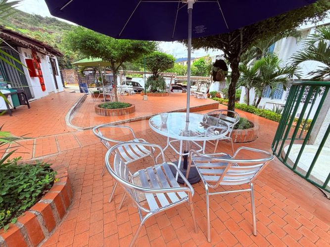 Casa de 3 alcobas en venta en Sector Cañaveralejo Guadalupe, Cali, 72 m² · foto 14 de 14