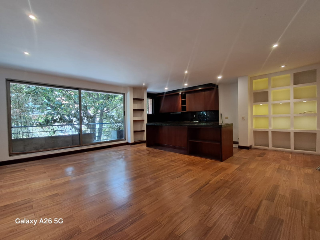 Apartamento en Arriendo en Chicó Reservado, Bogotá
