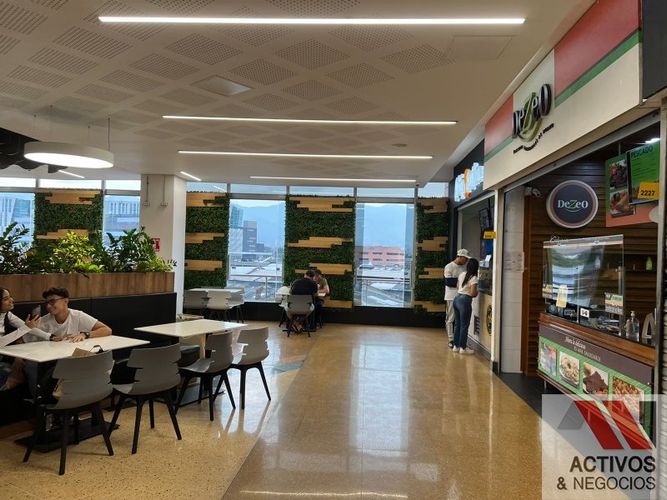 Local en venta en El Poblado, Medellín, 36 m² · foto 6 de 17