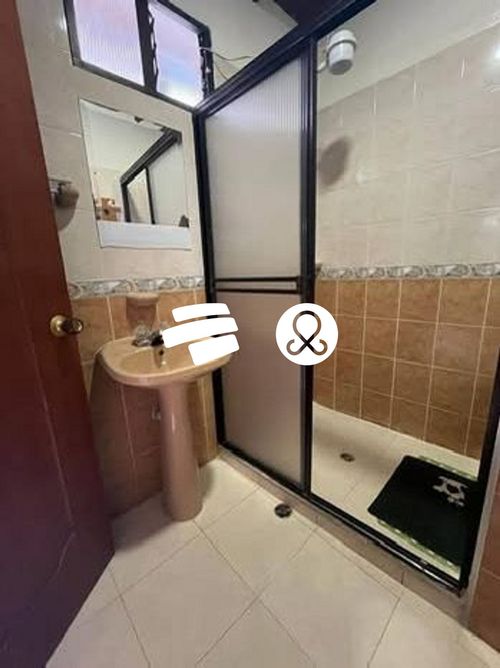 Casa de 5 alcobas en venta en Zona Centro, Envigado, 140 m² · foto 5 de 12