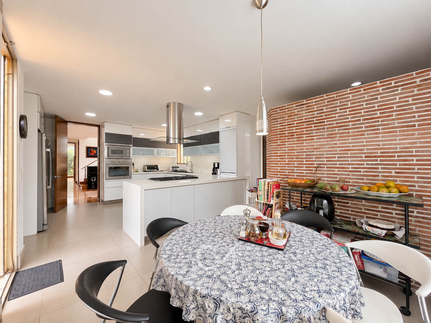 Casa en venta en Guaymaral, Bogotá · foto 8 de 24
