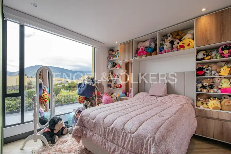 Casa de 4 alcobas en venta en Pueblo Viejo, Cota, 244 m² · foto 12 de 20