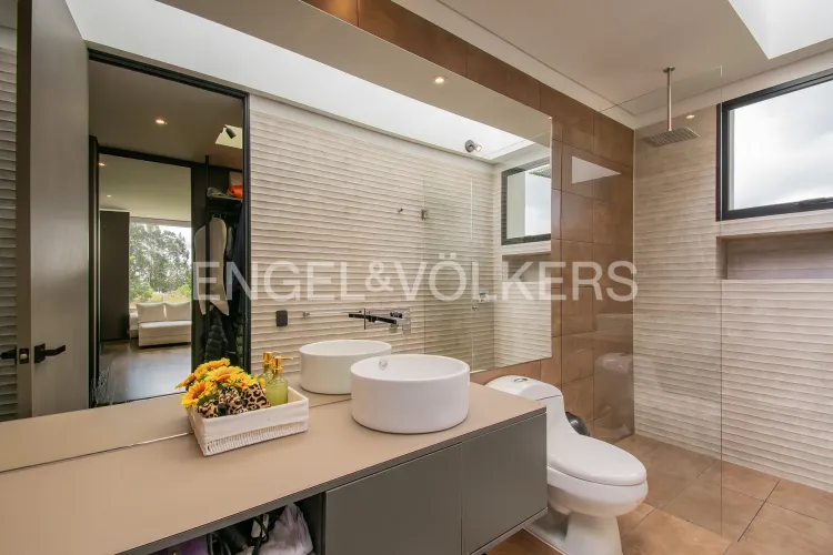 Casa de 4 alcobas en venta en Pueblo Viejo, Cota, 244 m² · foto 9 de 20