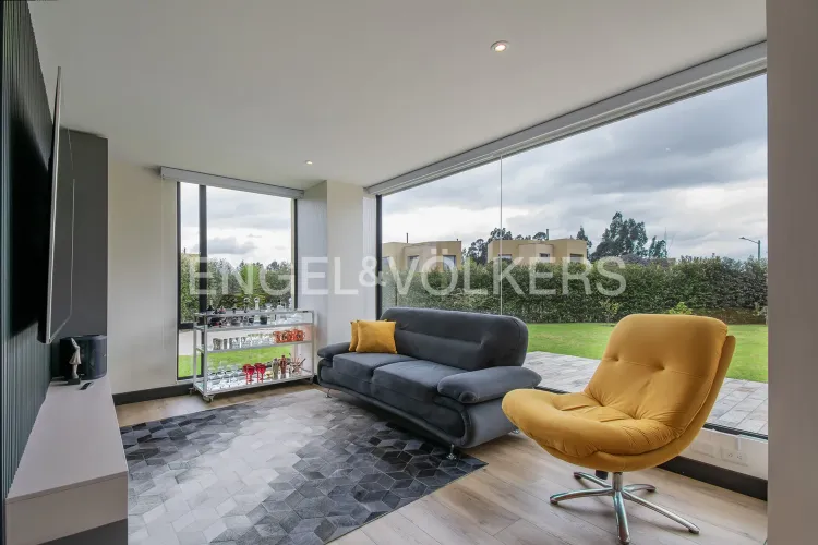 Casa de 4 alcobas en venta en Pueblo Viejo, Cota, 244 m² · foto 7 de 20