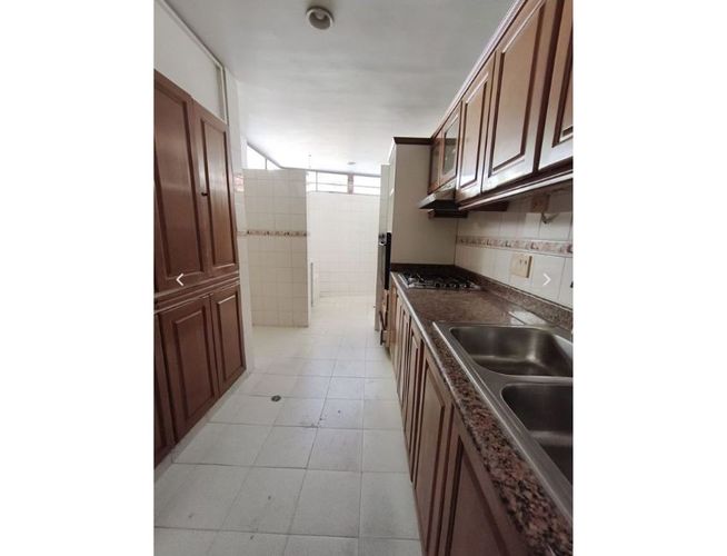 Apartamento de 4 alcobas en venta en Cabecera Del Llano, Bucaramanga, 134 m² · foto 12 de 19