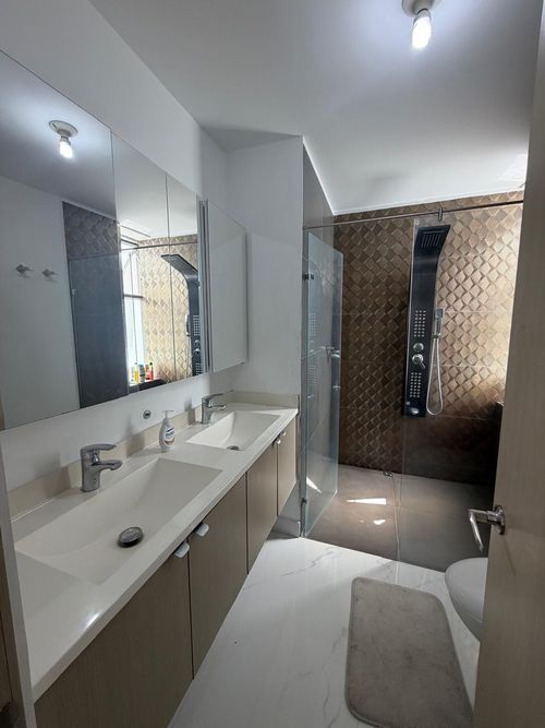 Casa de 3 alcobas en venta en Alfaguara, Jamundí, 218 m² · foto 6 de 16