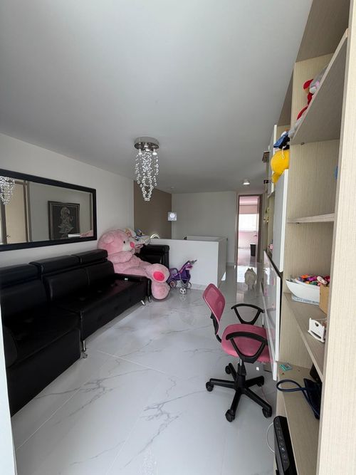 Casa de 3 alcobas en venta en Alfaguara, Jamundí, 218 m² · foto 13 de 16