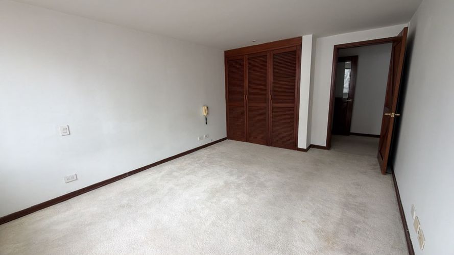 Apartamento de 3 alcobas en venta en Niza, Bogotá, 160 m² · foto 8 de 15