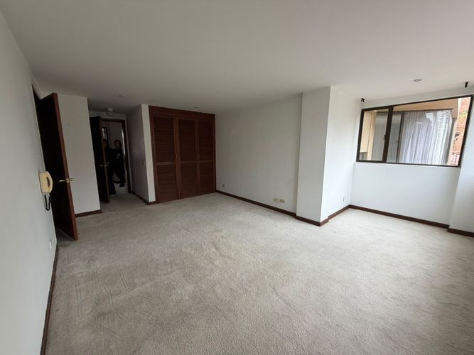 Apartamento de 3 alcobas en venta en Niza, Bogotá, 160 m² · foto 9 de 15