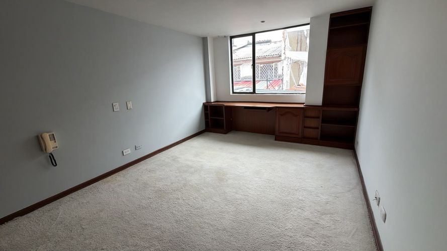 Apartamento de 3 alcobas en venta en Niza, Bogotá, 160 m² · foto 10 de 15