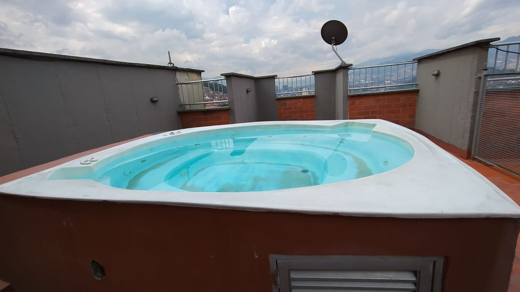 Apartamento en venta en La Candelaria, Medellín · foto 16 de 19