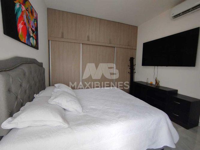 Apartamento de 3 alcobas en venta en El Salvador, Apartado, 95 m² · foto 15 de 24