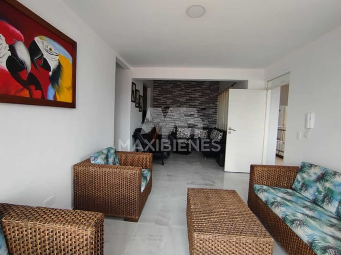 Apartamento de 3 alcobas en arriendo en El Salvador, Apartado, 95 m² · foto 2 de 24