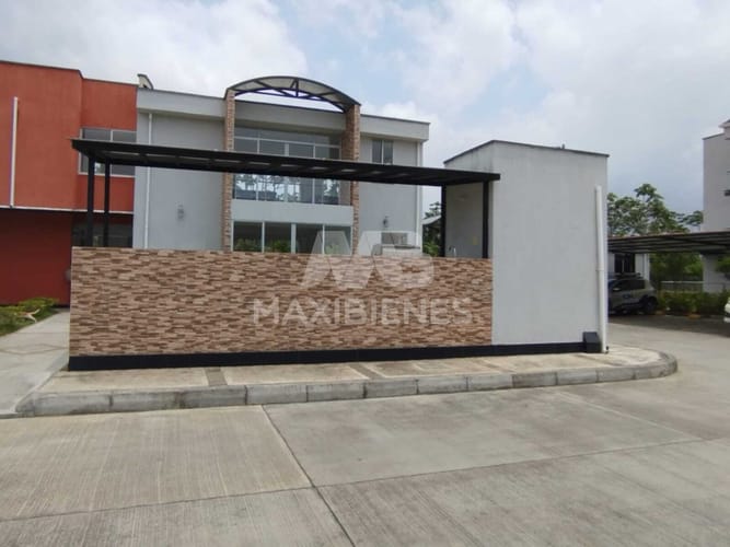 Apartamento de 3 alcobas en arriendo en El Salvador, Apartado, 95 m² · foto 4 de 24
