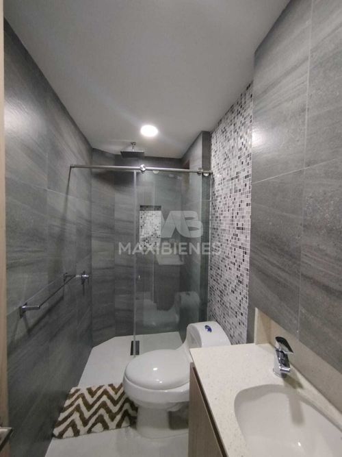 Apartamento de 3 alcobas en arriendo en El Salvador, Apartado, 95 m² · foto 23 de 24
