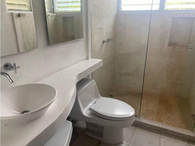 Casa de 4 alcobas en venta en Bosques De Peñalisa, Ricaurte, 455 m² · foto 11 de 18