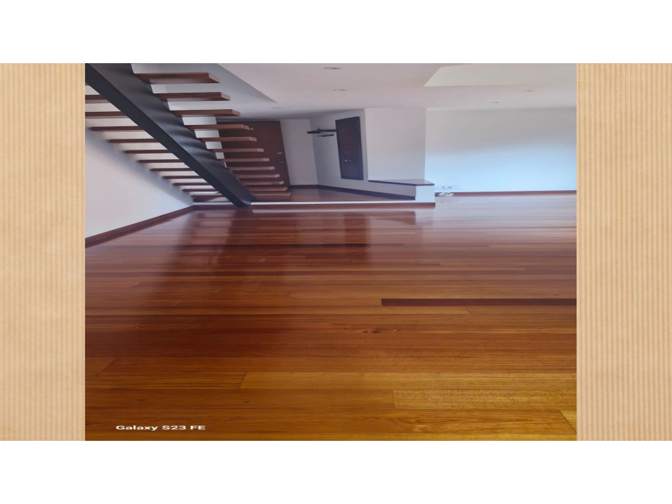 Apartamento en venta en El Virrey, Bogotá · foto 2 de 24