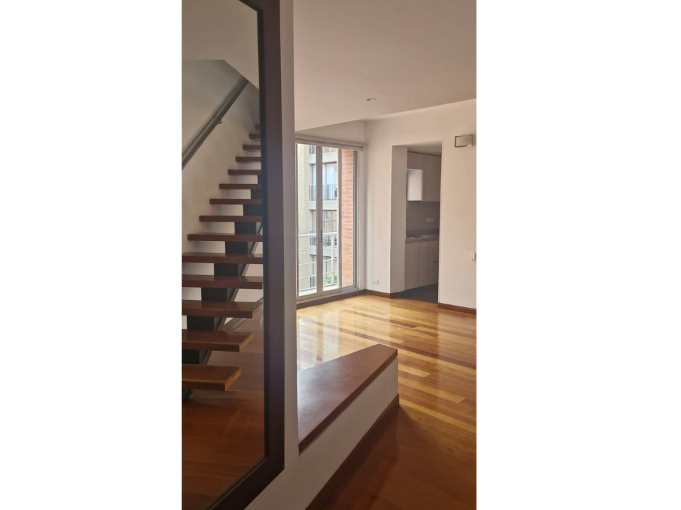 Apartamento en venta en El Virrey, Bogotá · foto 5 de 24