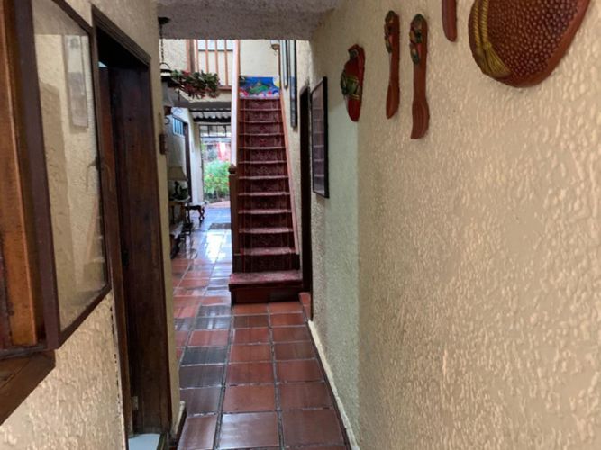 Casa de 6 alcobas en venta en Acacias, Bogotá, 190 m² · foto 11 de 24