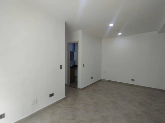Apartamento de 3 alcobas en arriendo en Loma De San Jose, Sabaneta, 55 m² · foto 6 de 23