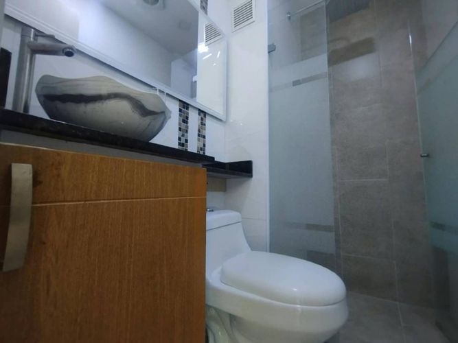 Apartamento de 3 alcobas en arriendo en Loma De San Jose, Sabaneta, 55 m² · foto 20 de 23