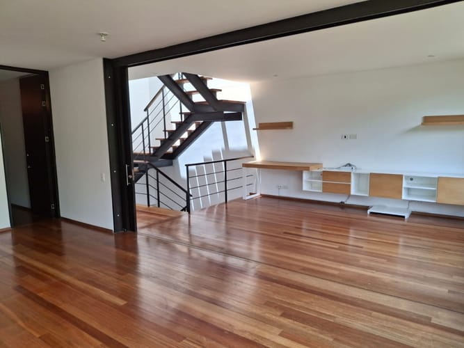 Casa de 4 alcobas en venta en El Virrey, Bogotá, 260 m² · foto 6 de 24