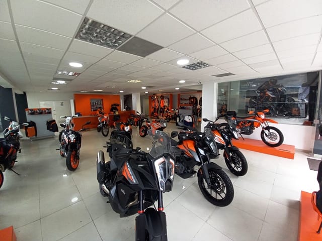 Local en venta en Granada, Cali, 729 m² · foto 4 de 24