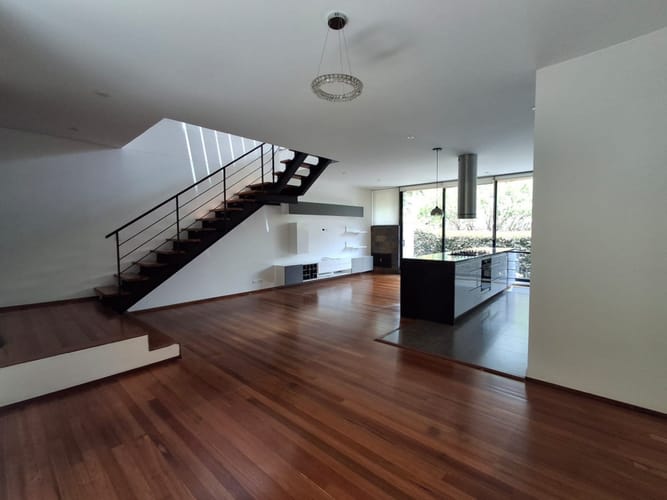 Casa de 4 alcobas en venta en El Virrey, Bogotá, 260 m² · foto 8 de 24