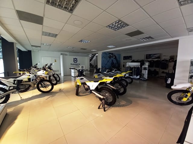 Local en venta en Granada, Cali, 729 m² · foto 9 de 24