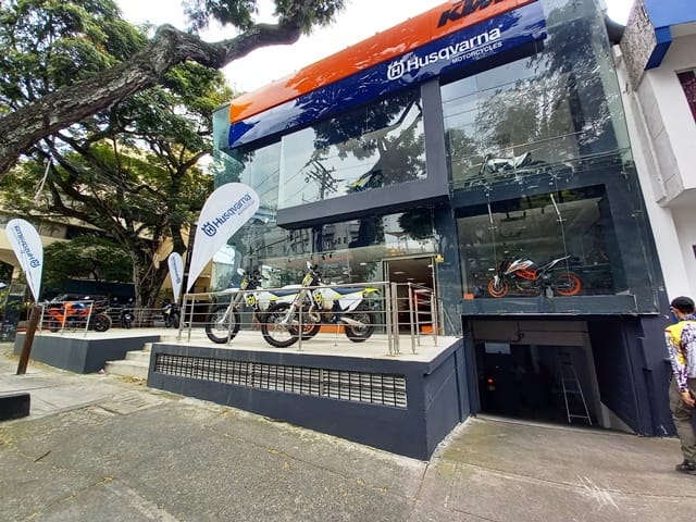 Local en venta en Granada, Cali, 729 m² · foto 21 de 24