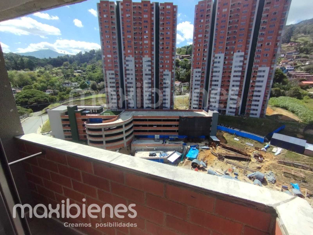 Apartamento en venta en Pajarito, Medellín · foto 5 de 14