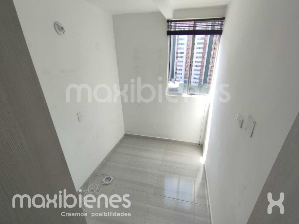 Apartamento en venta en Pajarito, Medellín · foto 10 de 14