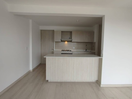 Apartamento en arriendo en Llano Grande, Rionegro · foto 3 de 14
