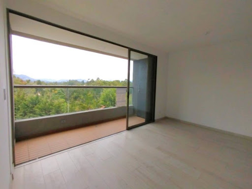 Apartamento en arriendo en Llano Grande, Rionegro · foto 6 de 14
