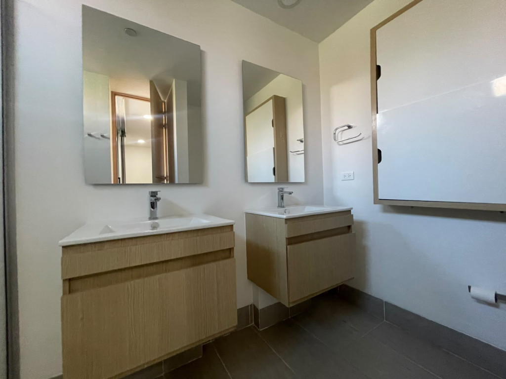 Apartamento en arriendo en Loma De Las Brujas, Envigado · foto 10 de 24