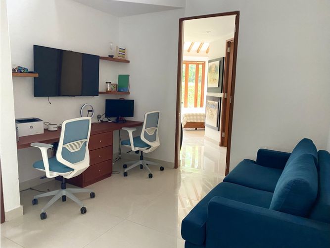 Casa de 4 alcobas en venta en Ricaurte, 400 m² · foto 8 de 15