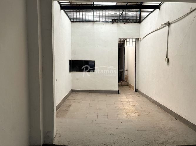 Bodega en arriendo en El Salvador, Medellín, 70 m² · foto 3 de 20